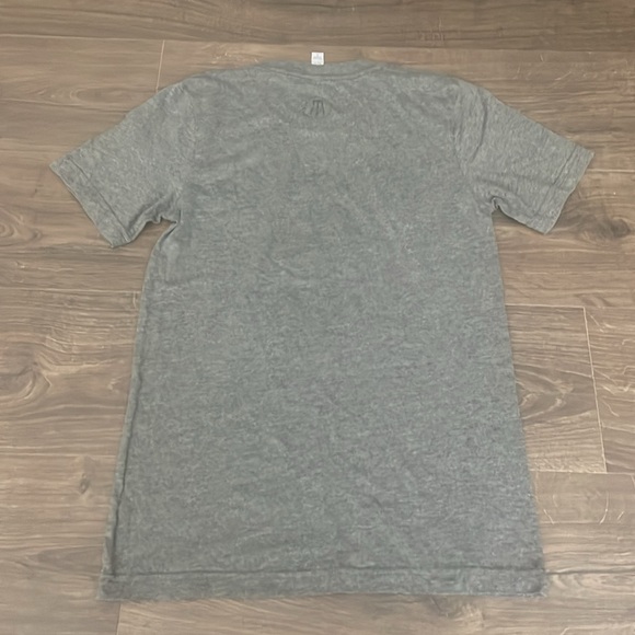 Barstool Sports Schrute Farms Gray Short Sleeve Tee, Adult Small - Picture 5 of 6